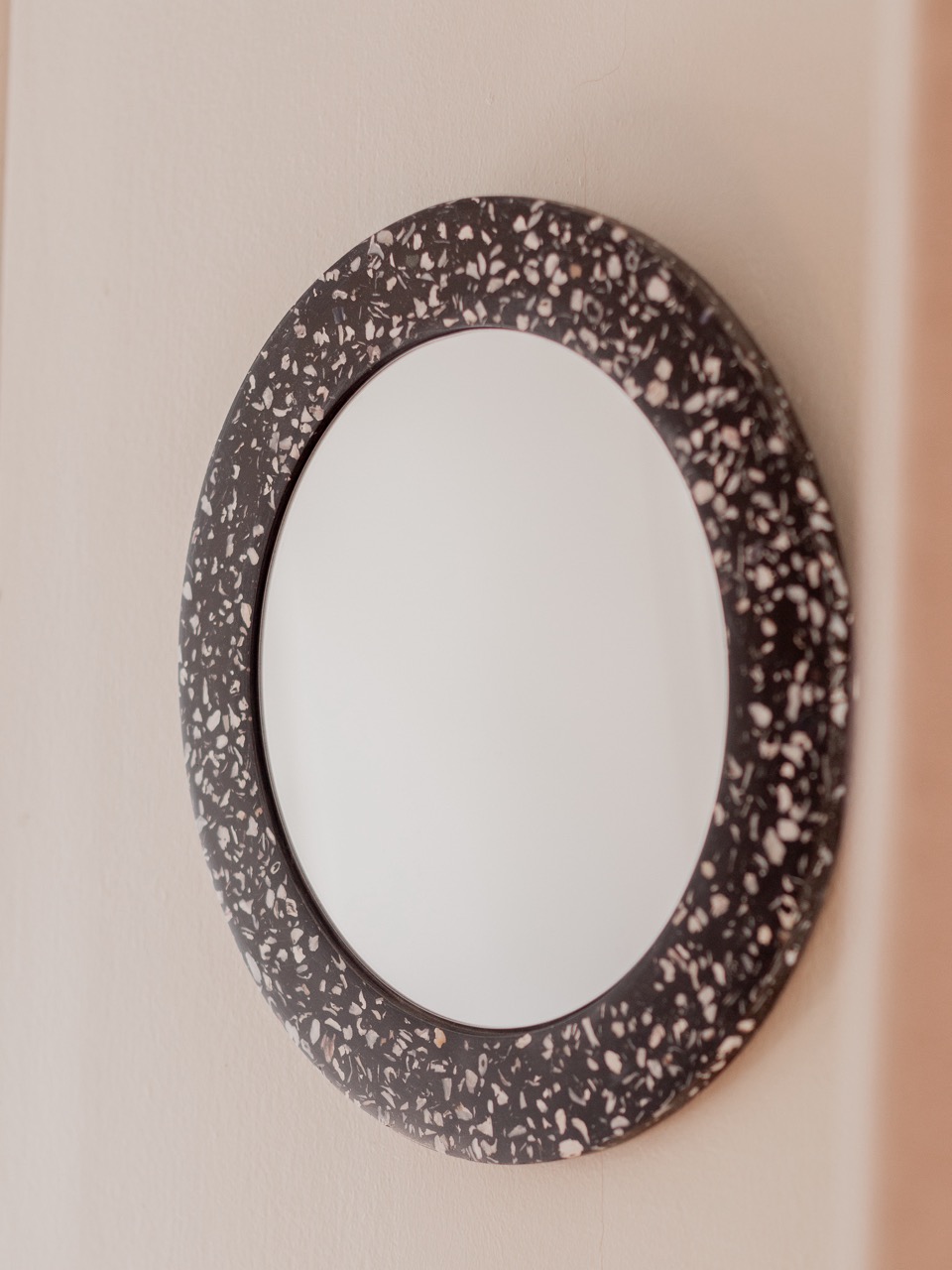 Miroir en coquillages revalorisés – Image 9