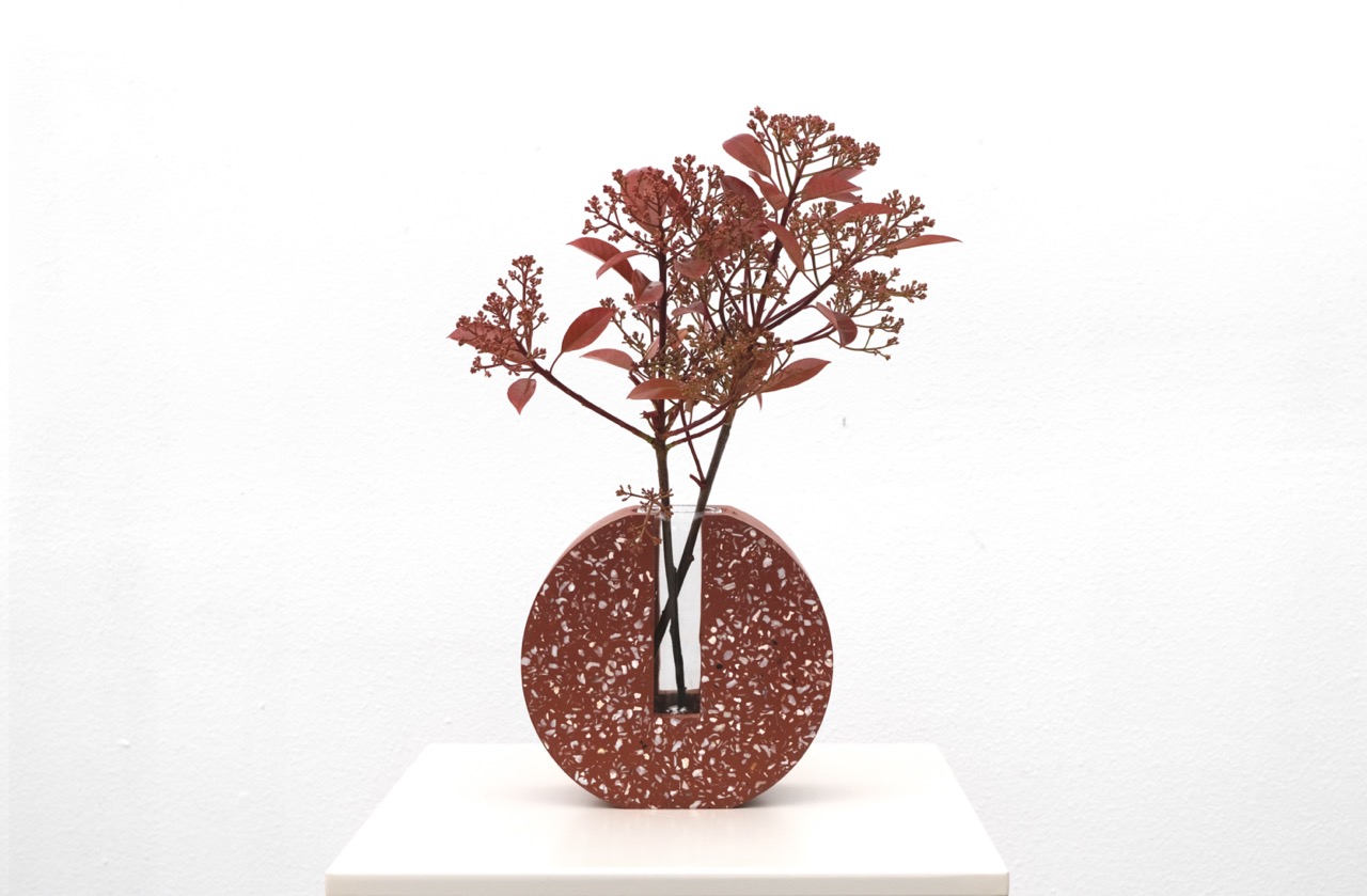 Vase Geom en coquillages valorisés et bouteille de vin upcyclée – Image 3