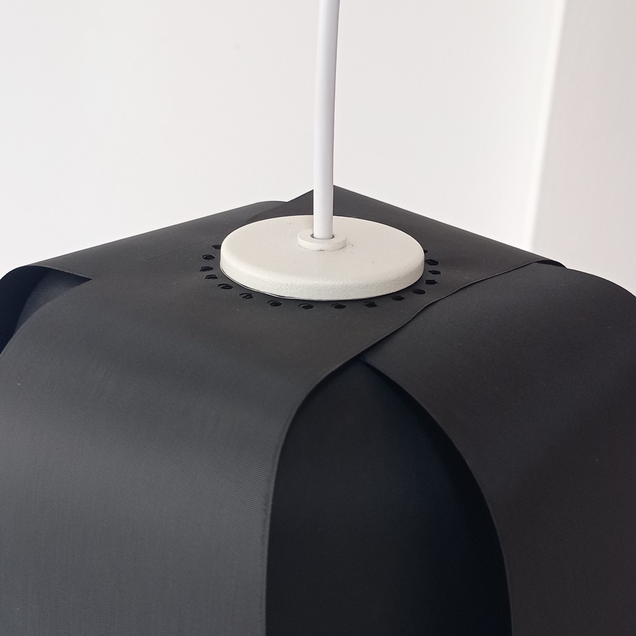 Suspension Tulipe en toile d'ULM – Image 7