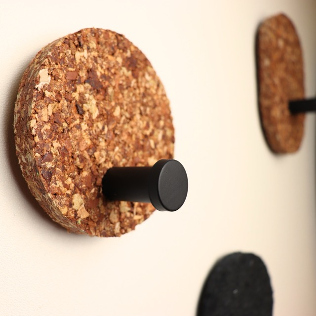 Patère ronde en cuir recyclé